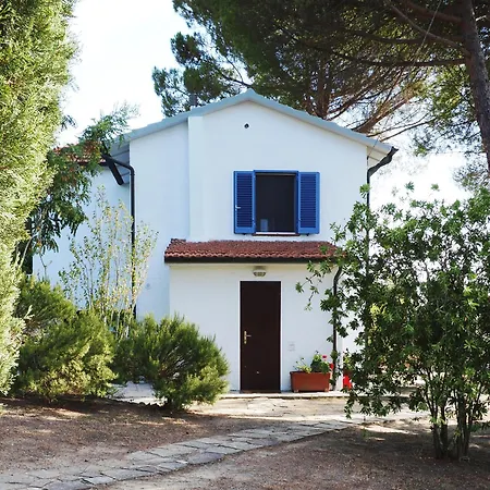 Holiday home Casa Bianca Riparbella